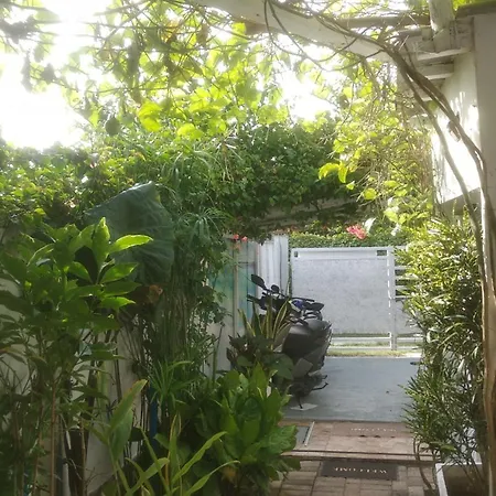 Gardenia House Rent Rooms